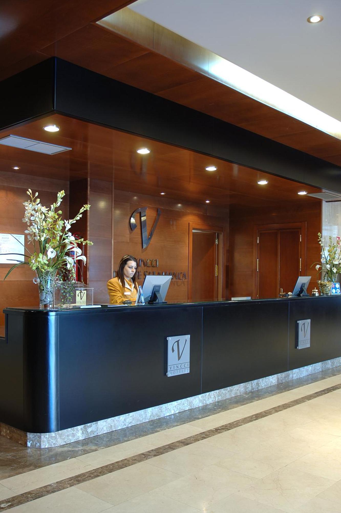 Hotel Vincci Ciudad De 4*